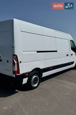 Грузовой фургон Renault Master 2021 в 