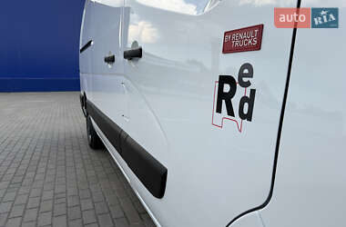 Грузовой фургон Renault Master 2021 в 