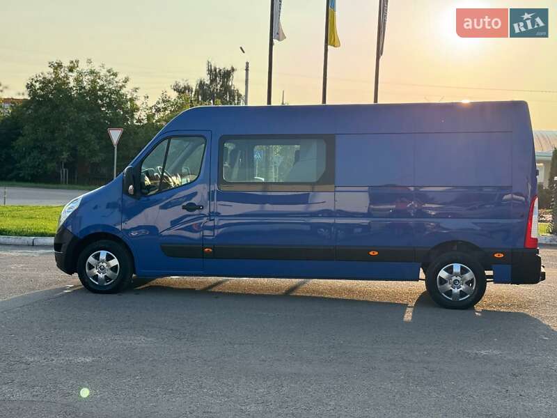 Грузопассажирский фургон Renault Master 2017 в Дубно