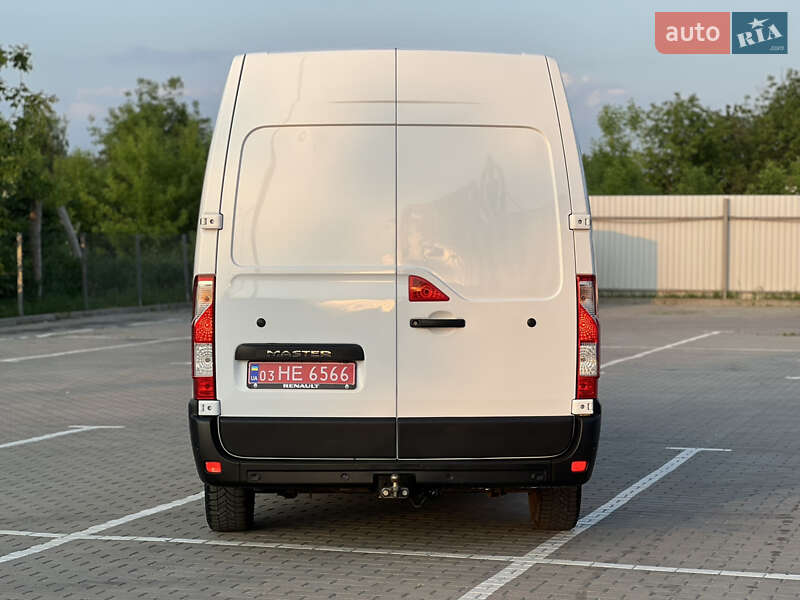 Грузовой фургон Renault Master 2022 в Дубно