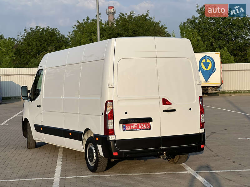Грузовой фургон Renault Master 2022 в Дубно
