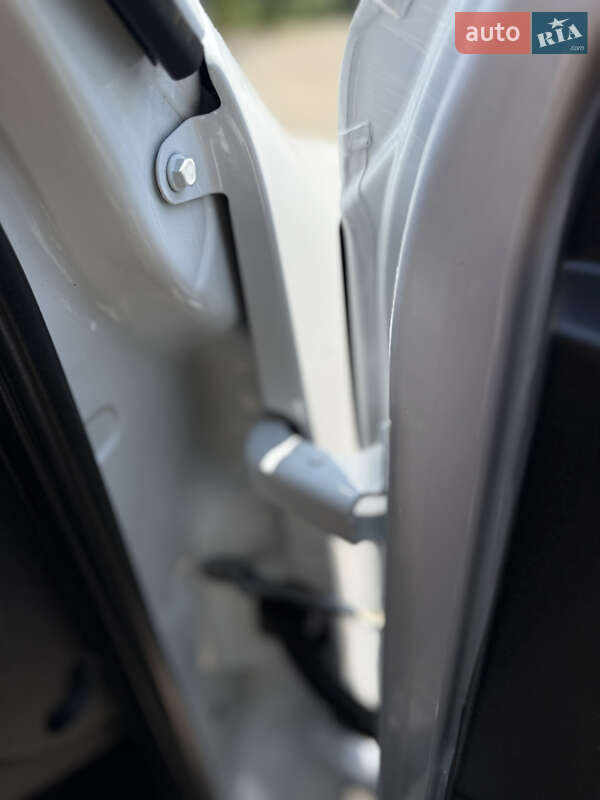 Грузовой фургон Renault Master 2022 в Днепре