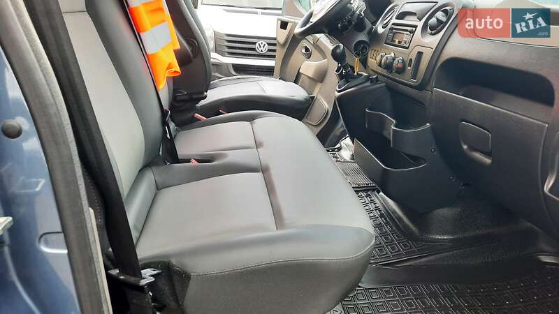 Грузовой фургон Renault Master 2015 в Ивано-Франковске