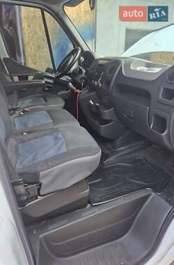 Эвакуатор Renault Master 2013 в 