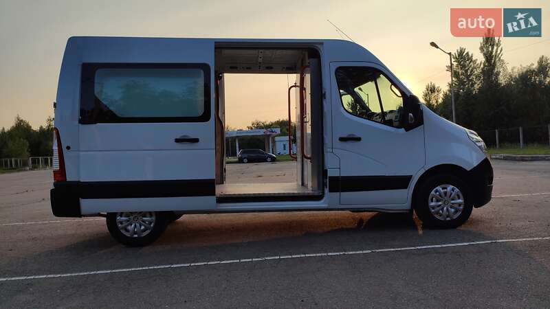 Грузовой фургон Renault Master 2017 в Бердичеве