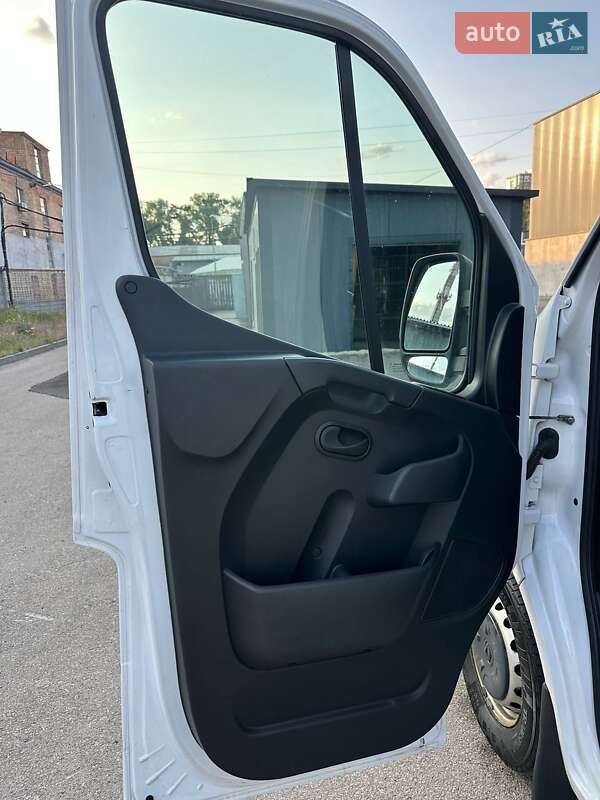 Вантажний фургон Renault Master 2021 в Києві фото 14 Вантажний фургон Renault Master 2021 в Києві