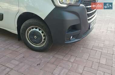 Грузовой фургон Renault Master 2019 в 