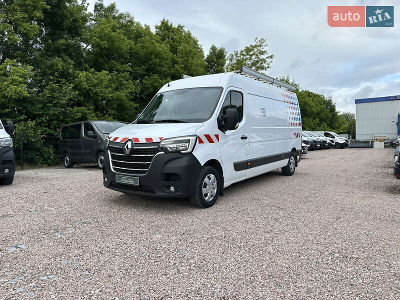 Грузовой фургон Renault Master 2021 в 