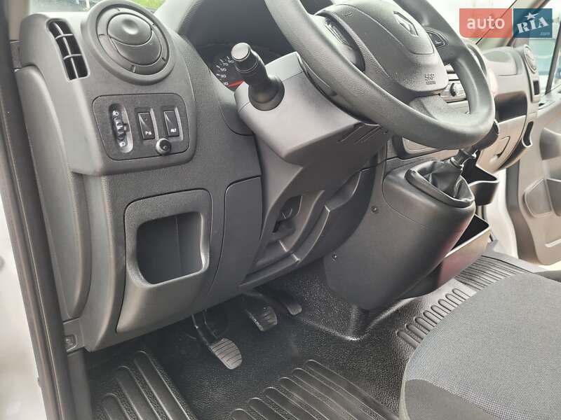 Грузовой фургон Renault Master 2019 в Луцке