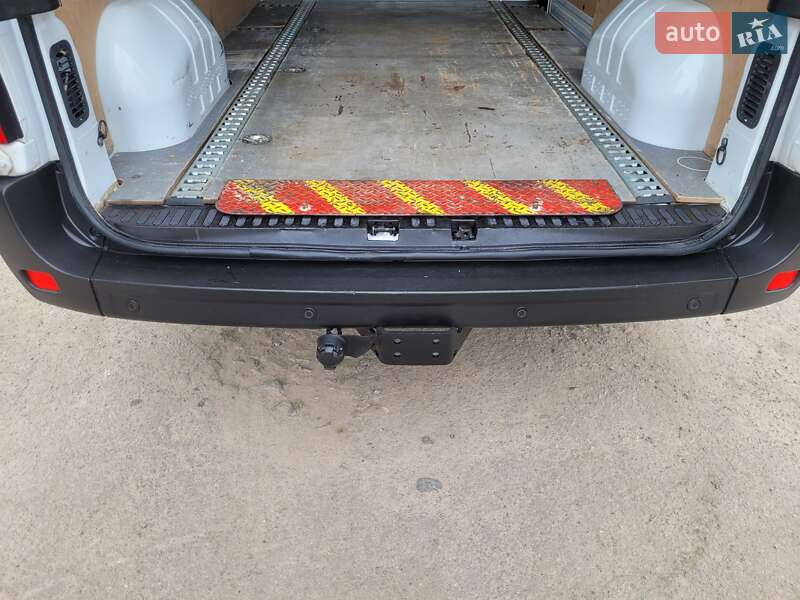 Грузовой фургон Renault Master 2019 в Луцке