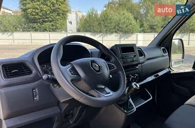 Вантажний фургон Renault Master 2021 в 