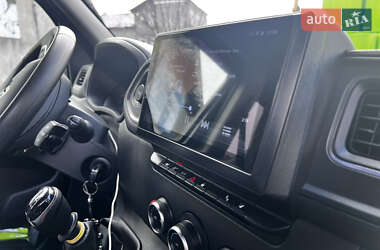 Микроавтобус Renault Master 2020 в 