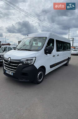 Микроавтобус Renault Master 2020 в 