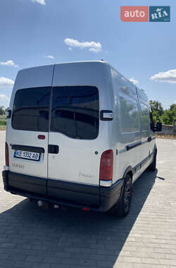Грузовой фургон Renault Master 2001 в 
