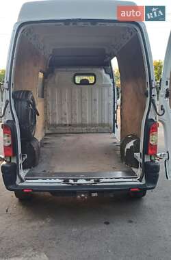 Грузовой фургон Renault Master 2008 в 
