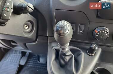Грузовой фургон Renault Master 2019 в 