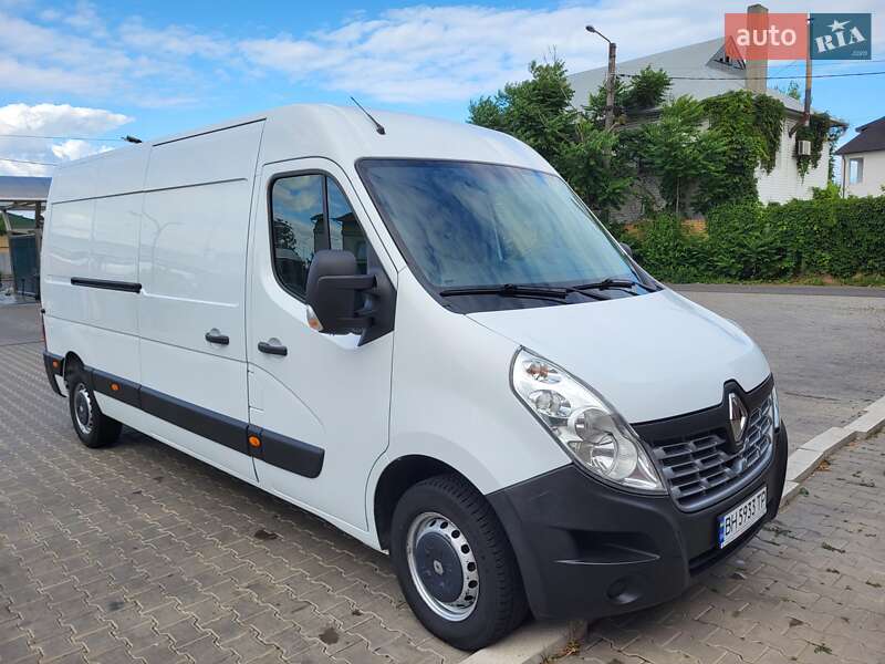 Грузовой фургон Renault Master 2019 в 