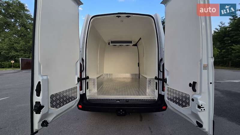 Рефрижератор Renault Master 2019 в 