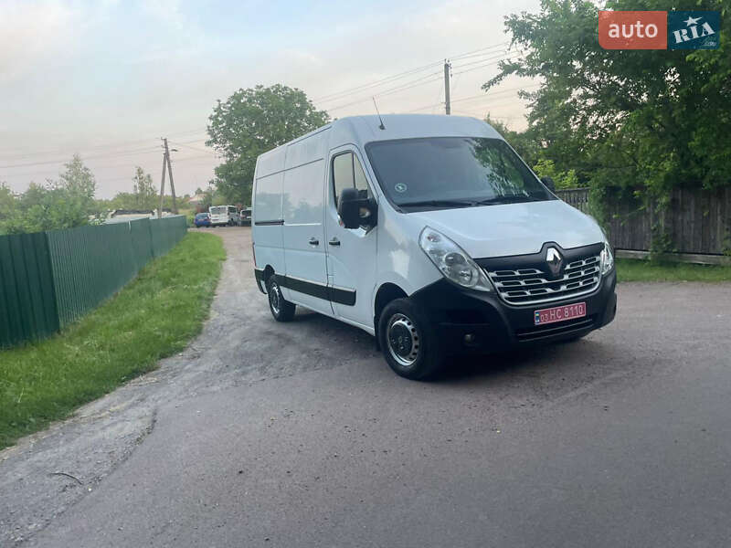 Грузовой фургон Renault Master 2019 в Коростене