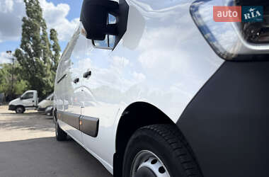 Грузовой фургон Renault Master 2020 в 