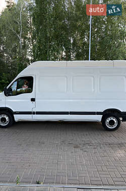 Грузовой фургон Renault Master 2005 в 