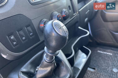 Грузовой фургон Renault Master 2020 в 