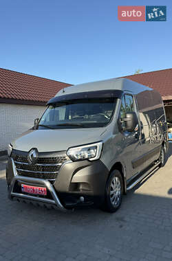 Грузовой фургон Renault Master 2020 в 