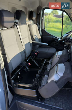 Грузовой фургон Renault Master 2020 в 