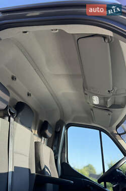 Грузовой фургон Renault Master 2020 в 