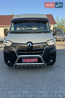 Грузовой фургон Renault Master 2020 в 