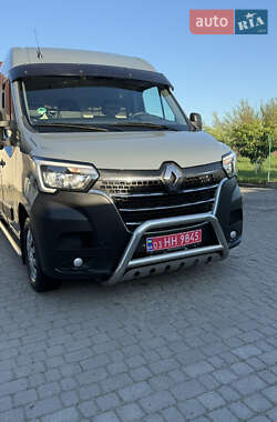Грузовой фургон Renault Master 2020 в 