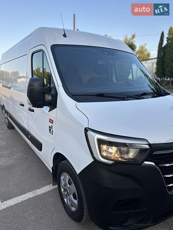 Вантажний фургон Renault Master 2020 в Дубні