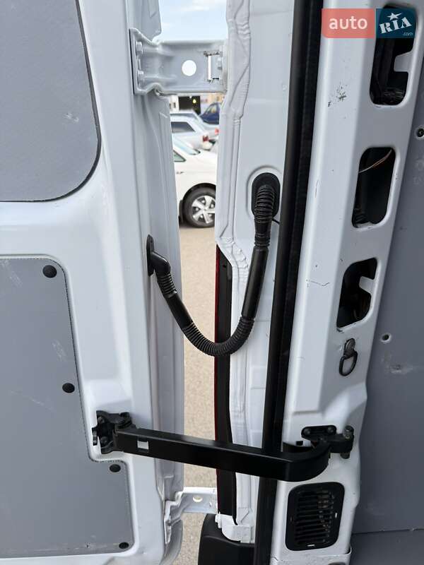 Грузовой фургон Renault Master 2020 в Луцке