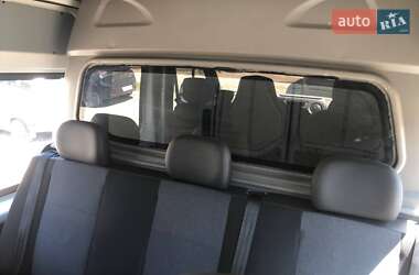 Грузопассажирский фургон Renault Master 2010 в 