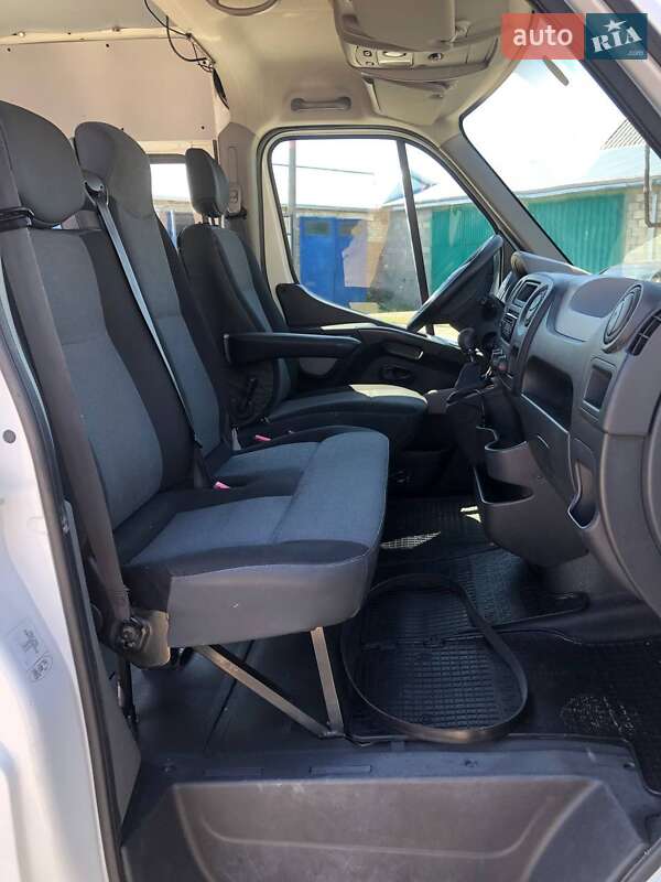 Грузопассажирский фургон Renault Master 2010 в Ковеле