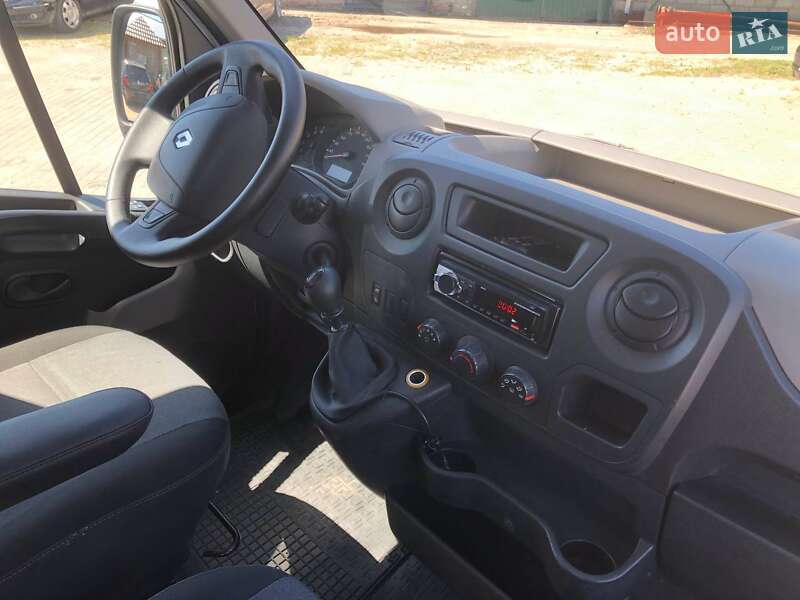 Грузопассажирский фургон Renault Master 2010 в Ковеле