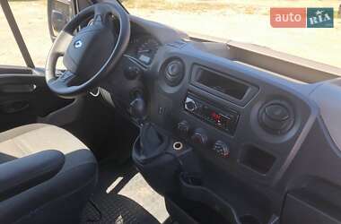 Грузопассажирский фургон Renault Master 2010 в 