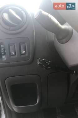 Грузовой фургон Renault Master 2015 в 