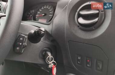 Грузовой фургон Renault Master 2019 в 