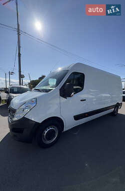 Грузовой фургон Renault Master 2017 в 