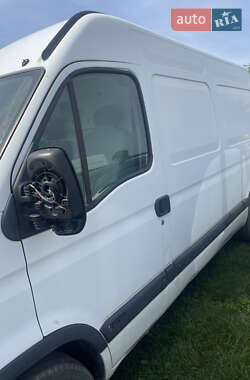 Грузовой фургон Renault Master 2006 в Рава-Русской