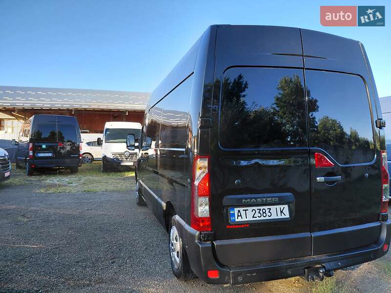 Грузовой фургон Renault Master 2016 в Ивано-Франковске