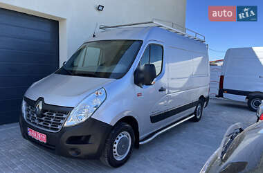 Вантажний фургон Renault Master 2017 в Львові