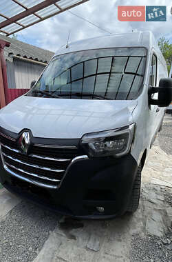 Грузовой фургон Renault Master 2021 в Надворной