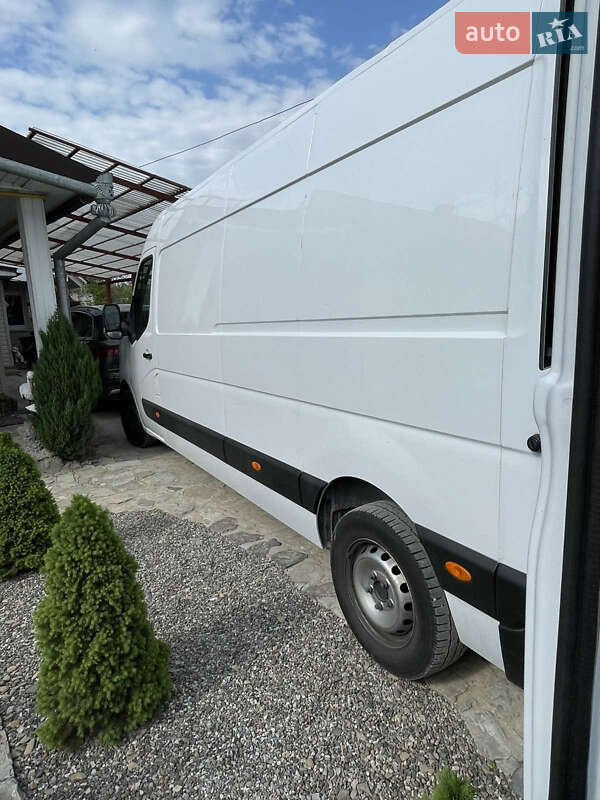 Грузовой фургон Renault Master 2021 в Надворной