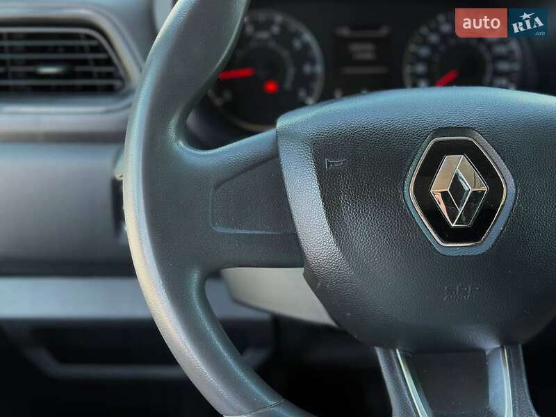 Грузовой фургон Renault Master 2019 в Луцке