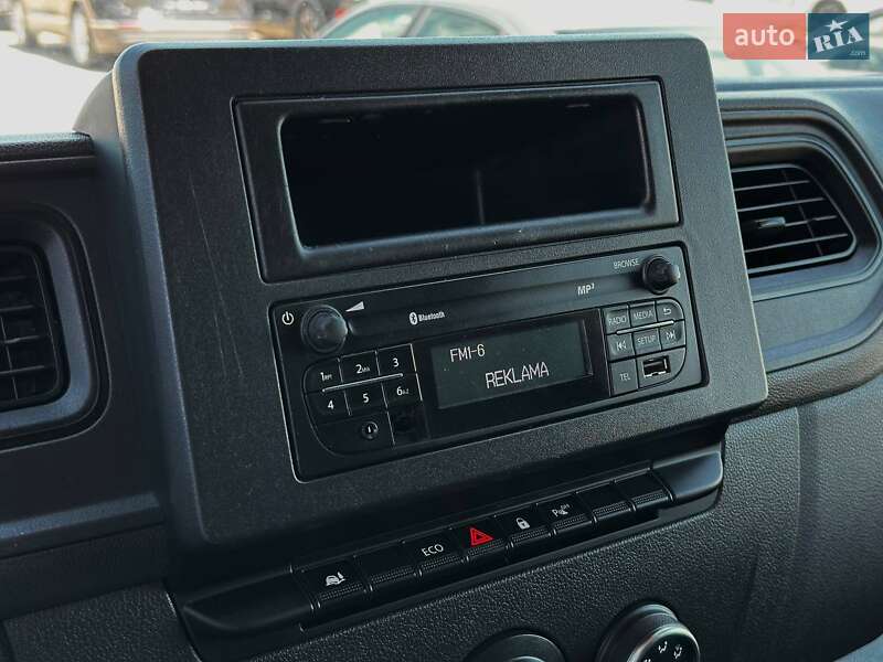 Грузовой фургон Renault Master 2019 в Луцке