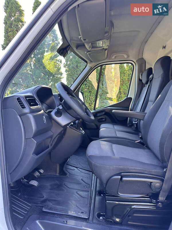 Грузовой фургон Renault Master 2020 в Дубно