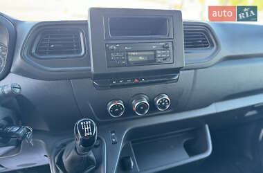 Вантажний фургон Renault Master 2020 в 
