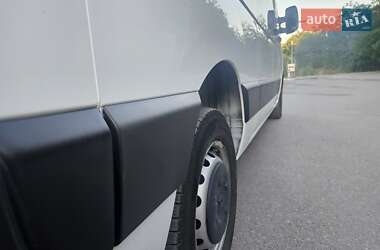 Грузовой фургон Renault Master 2021 в 